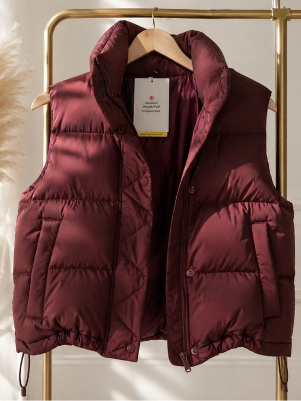 LULULEMON Wunder Puff Cropped Vest — Goose Down | Garnet Burgundy